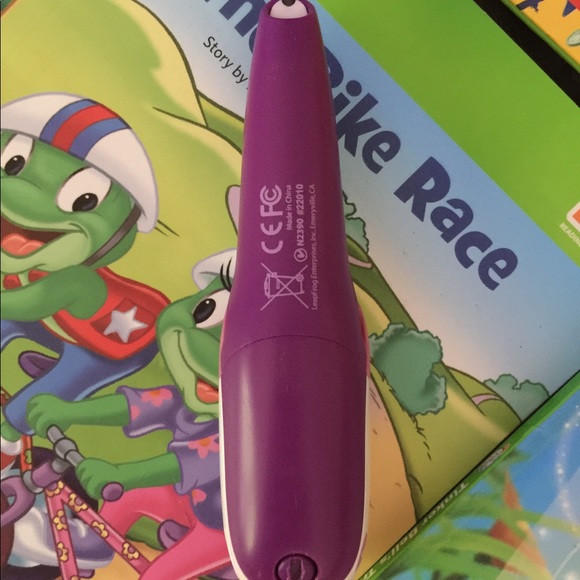 Tag Reader. Leap Frog. Works! 12 books. - Picture 3 of 4